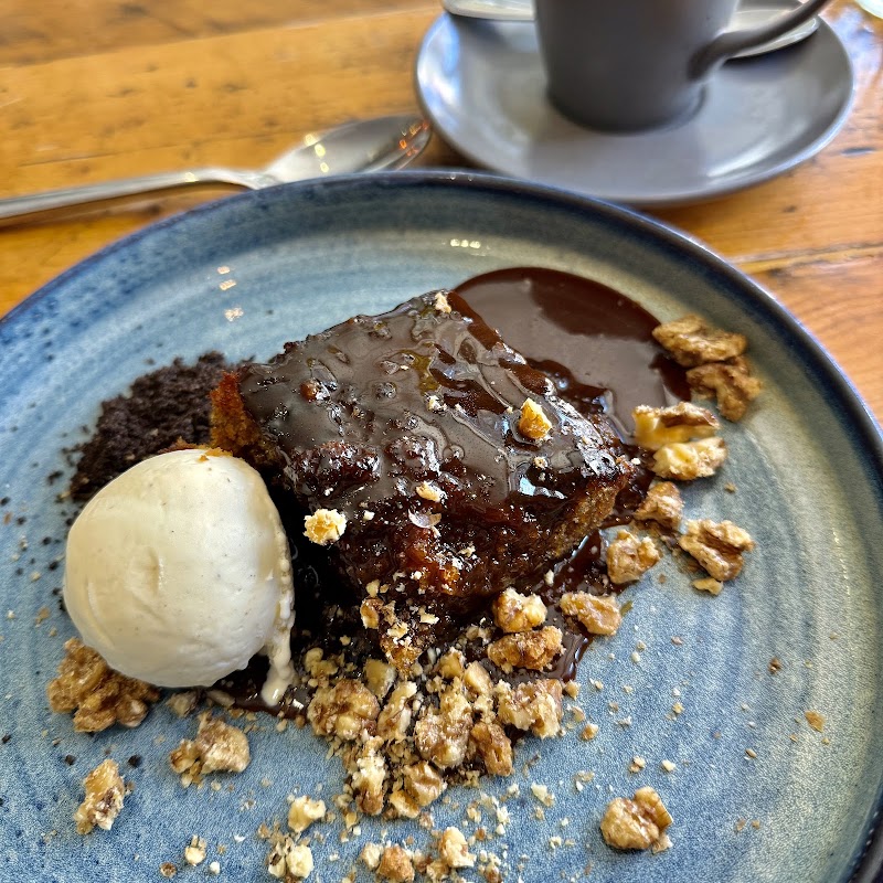 Dela Restaurant