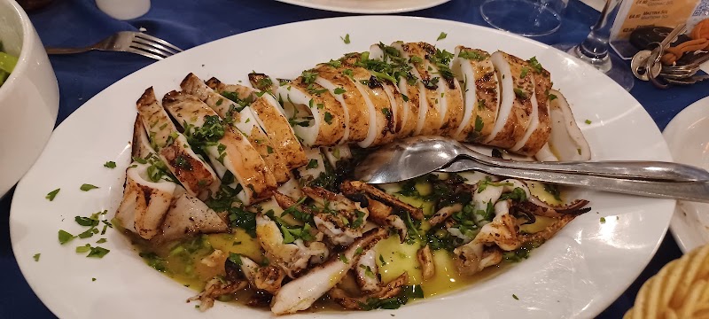 Family Nest Fish Tavern