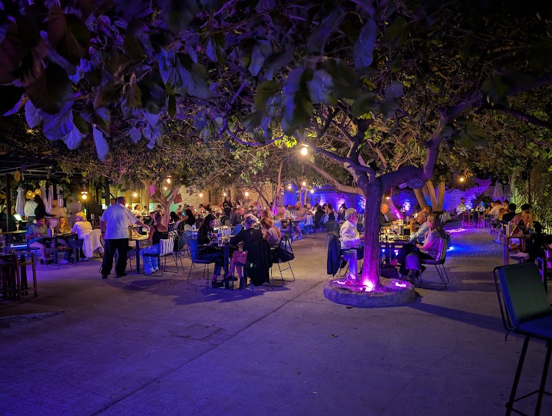 Dionysus Mansion