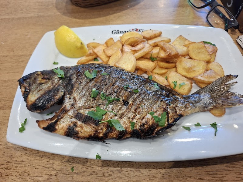 Günay's Fisch - Wiesbaden
