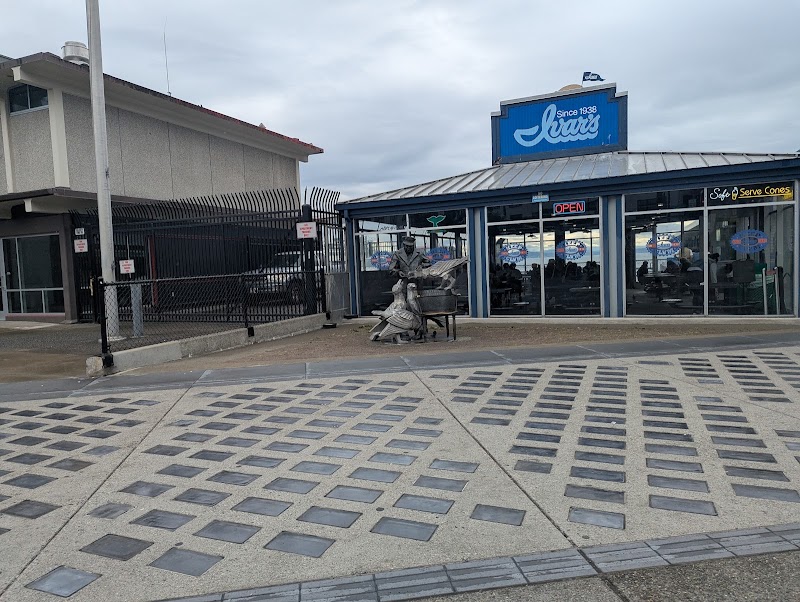 Ivar's Acres of Clams