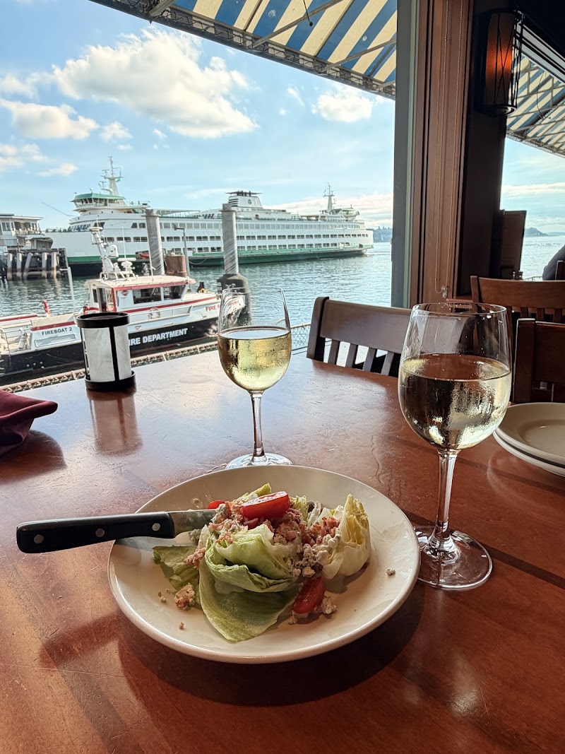 Ivar's Acres of Clams