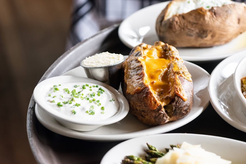 Gibsons Bar & Steakhouse
