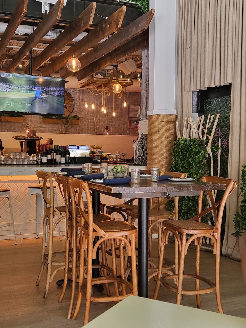 The Hampton Social - Streeterville