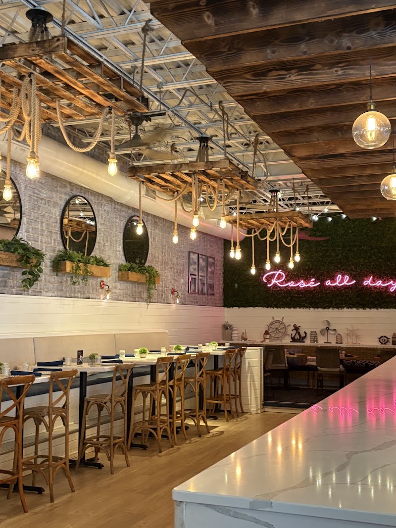 The Hampton Social - Streeterville