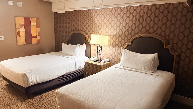 Golden Nugget Las Vegas Hotel & Casino