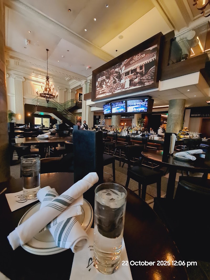 Joe's Seafood, Prime Steak & Stone Crab