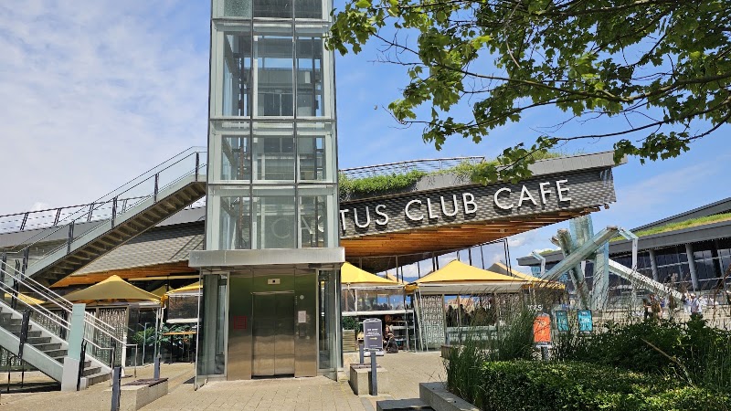 Cactus Club Cafe
