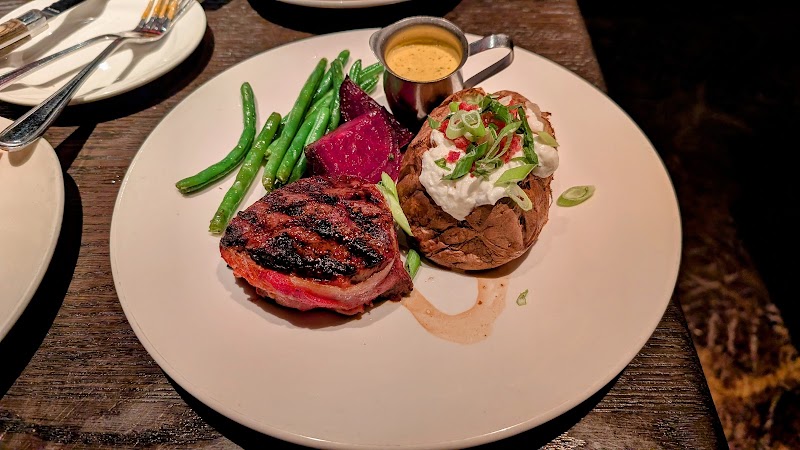 The Keg Steakhouse + Bar - Place Ville Marie