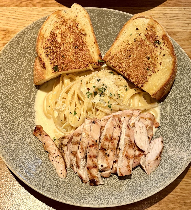 Earls Kitchen + Bar