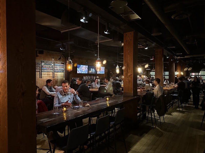 LOCAL Public Eatery 8th Avenue