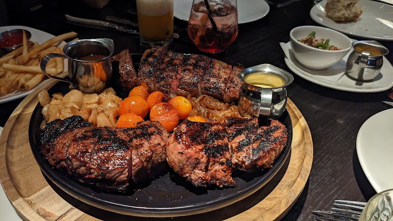 The Keg Steakhouse + Bar - 4th Ave