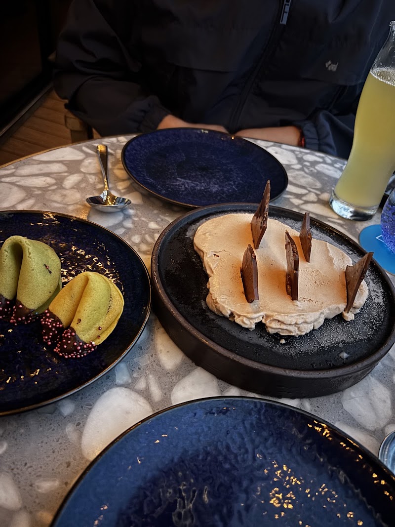 Ling Ling by Hakkasan
