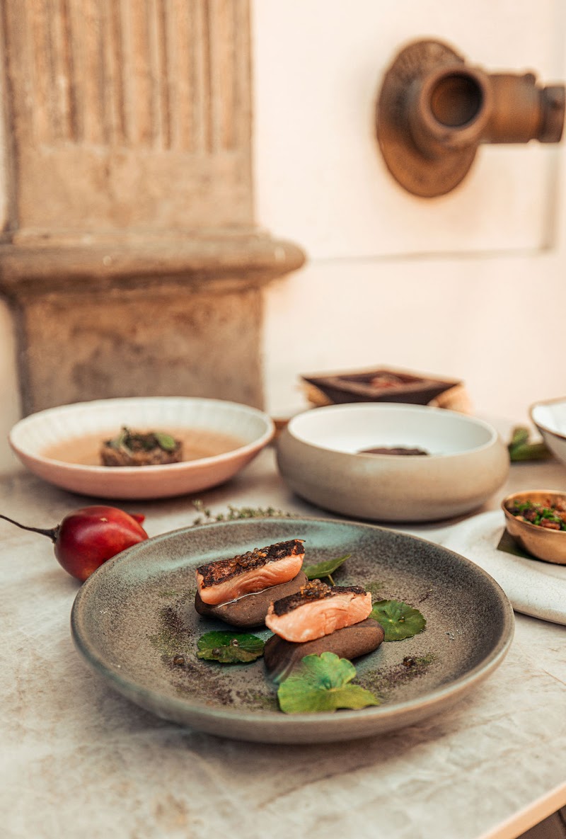 Kaandela Restaurant