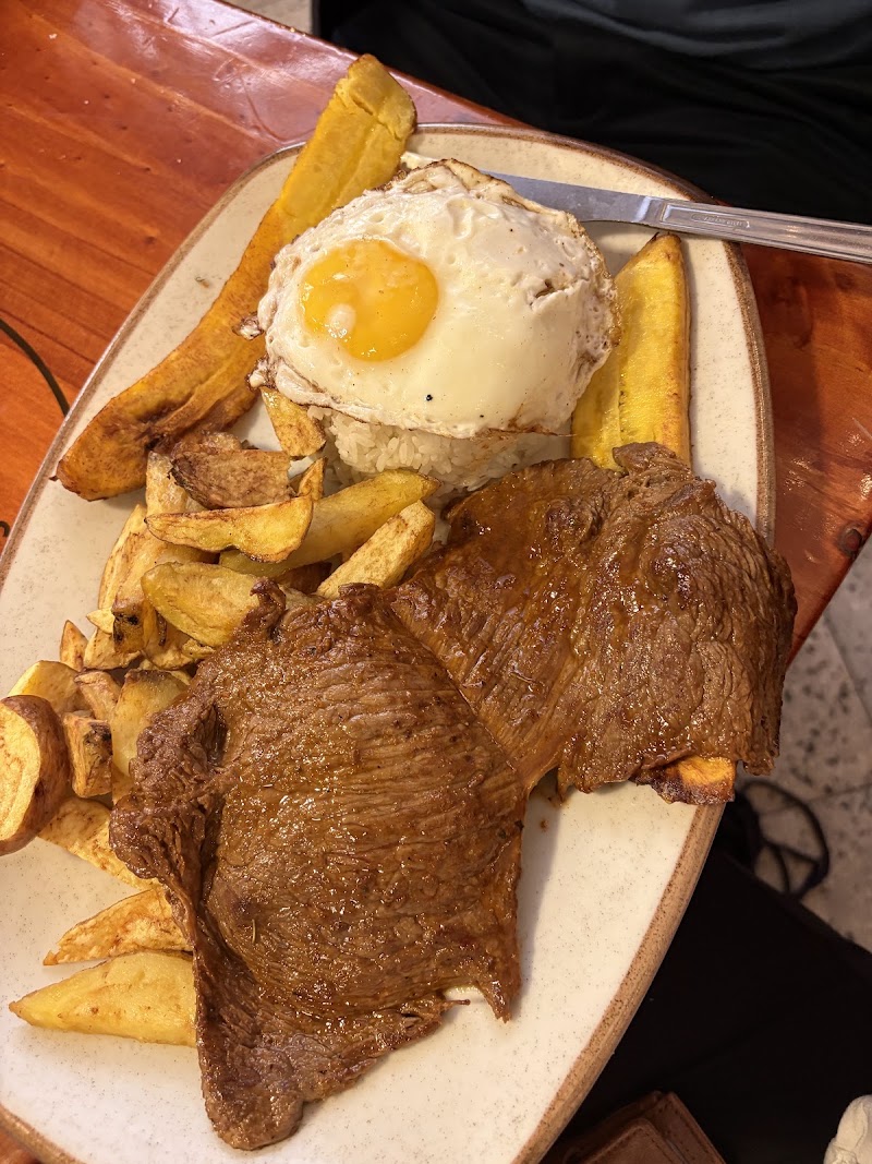 Restaurant "El Pacífico"