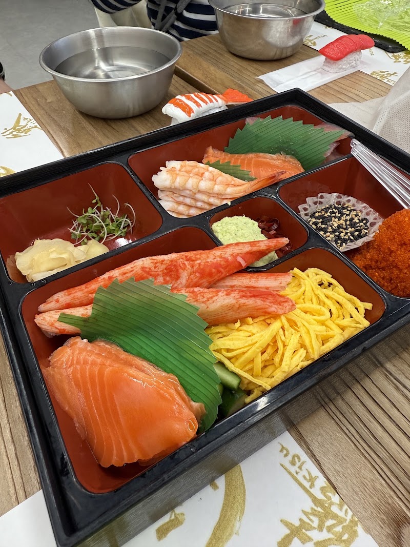 Sushi Making Osaka | Cooking Class in Japan