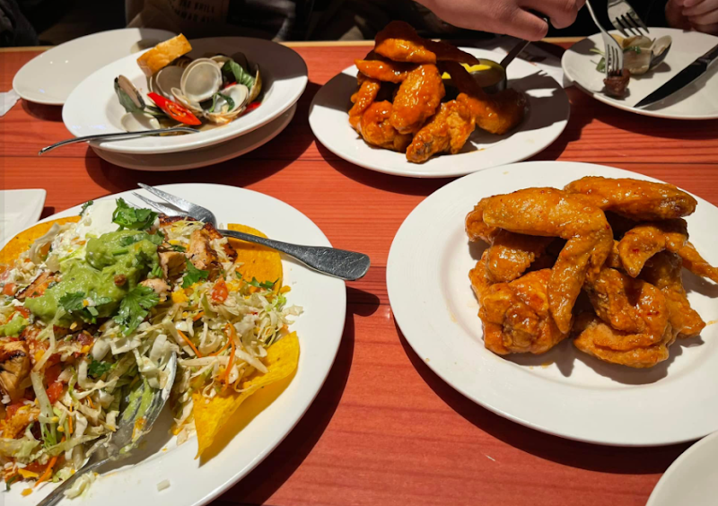 HOOTERS Xinyi Branch