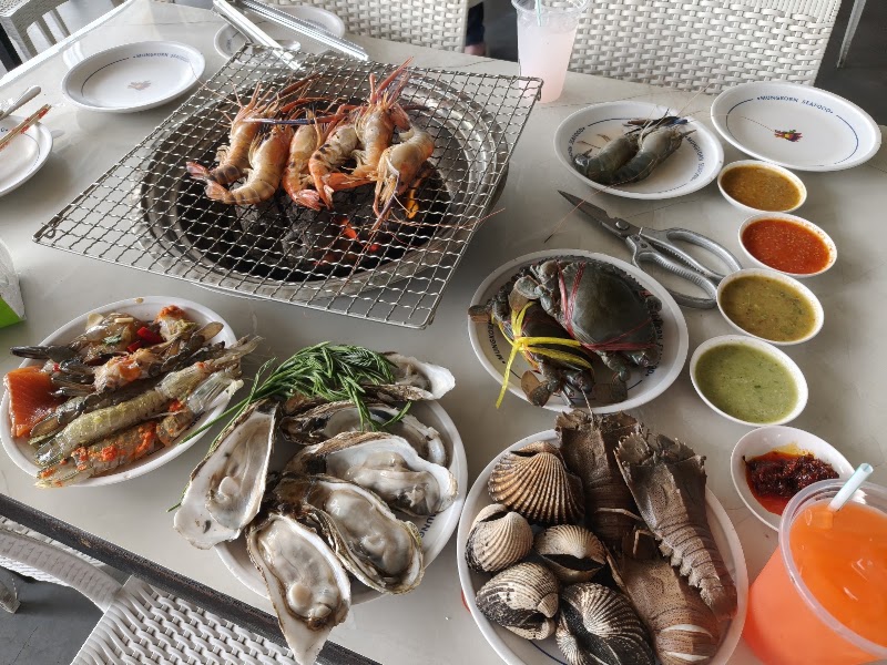 Mungkorn Seafood Buffet & Fish Market