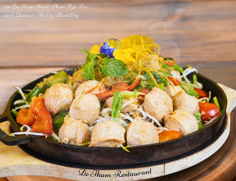 De Tham Restaurant - Vietnamese cuisine & vegetarian Food