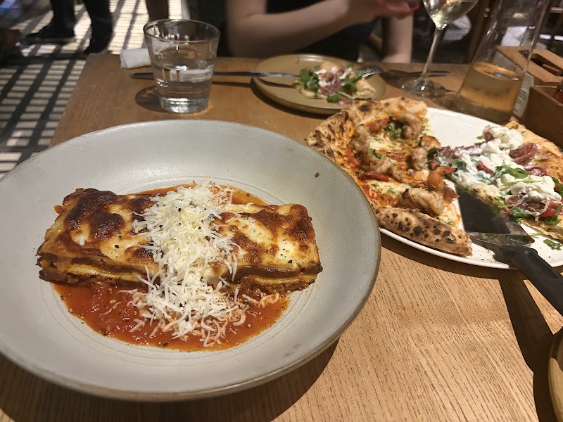 Pizza 4P’s Bao Khanh