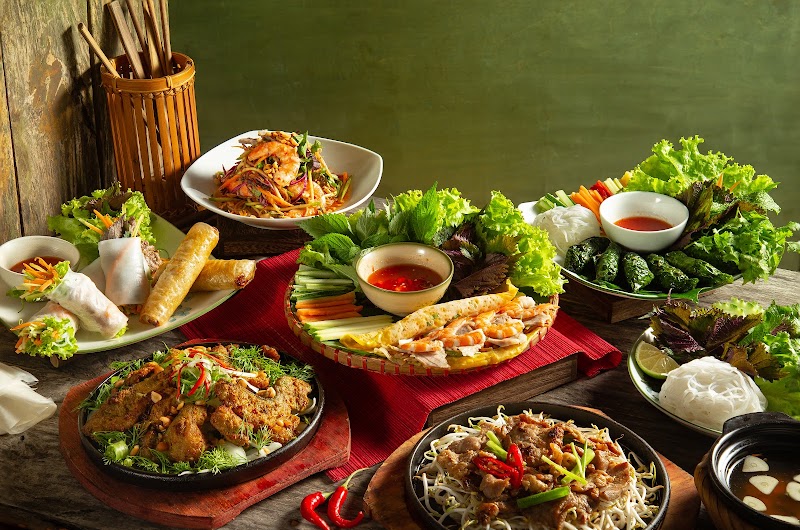 MẸT Vietnamese Restaurant & Vegetarian Met 2