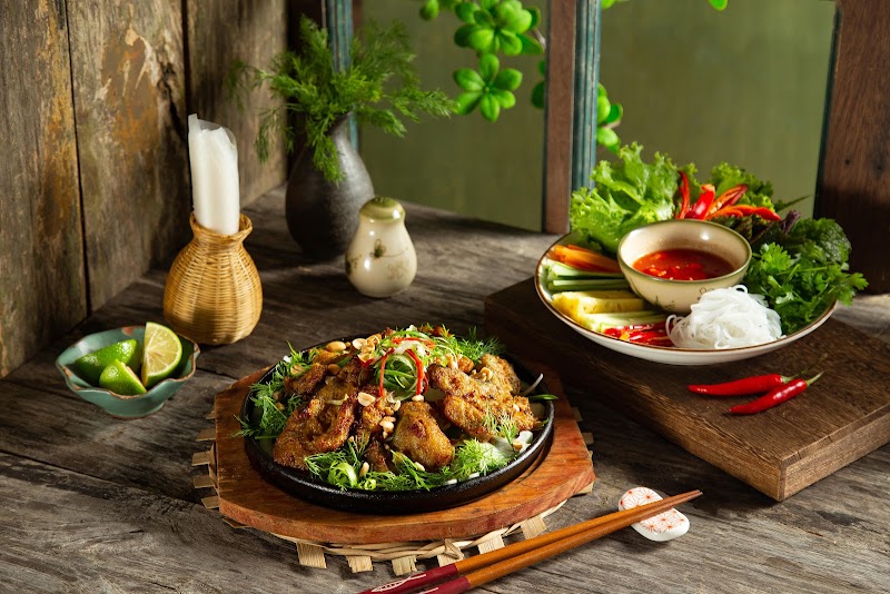 MẸT Vietnamese restaurant & Vegetarian Food 3
