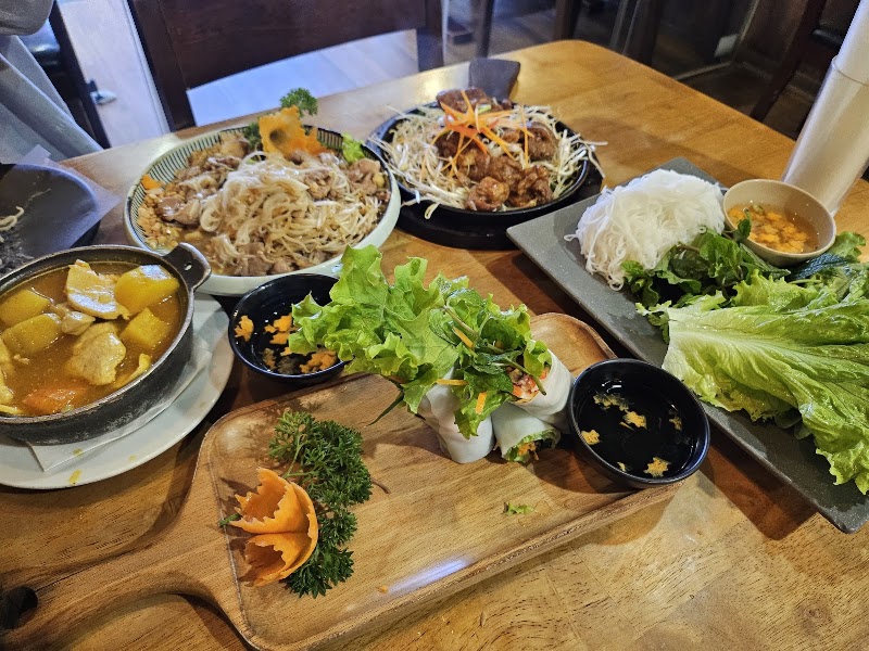 Hong Hoai's Restaurant