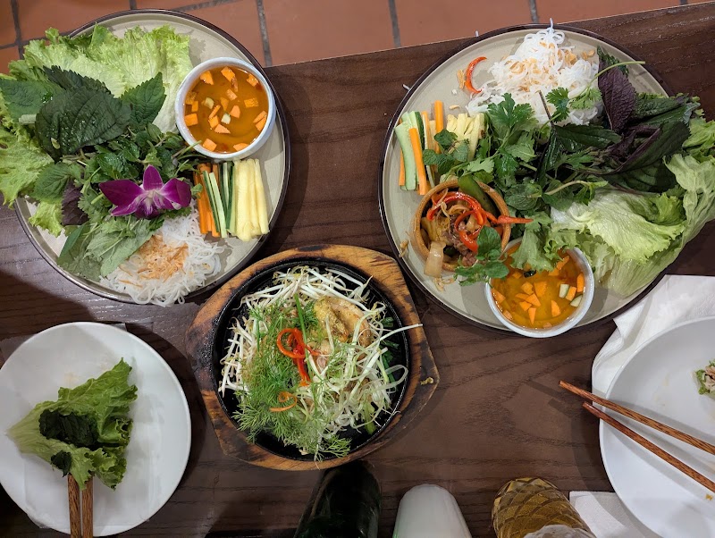 Tung's Kitchen