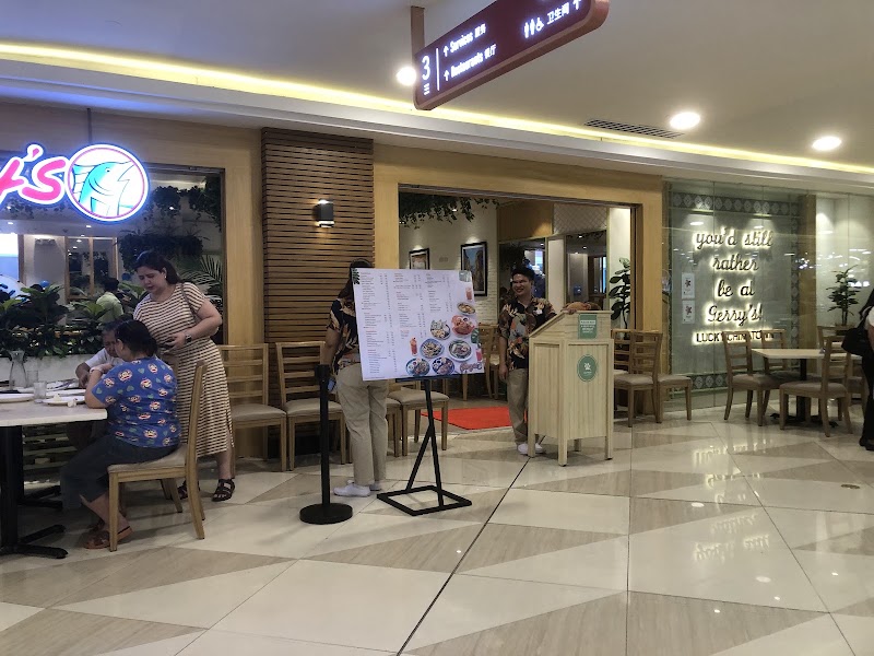 Gerry's Lucky Chinatown Mall (Gerry's Grill)