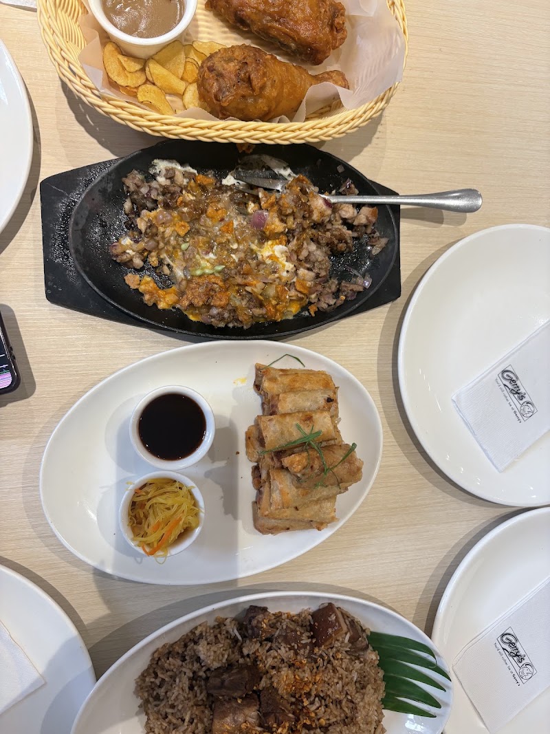 Gerry's Lucky Chinatown Mall (Gerry's Grill)