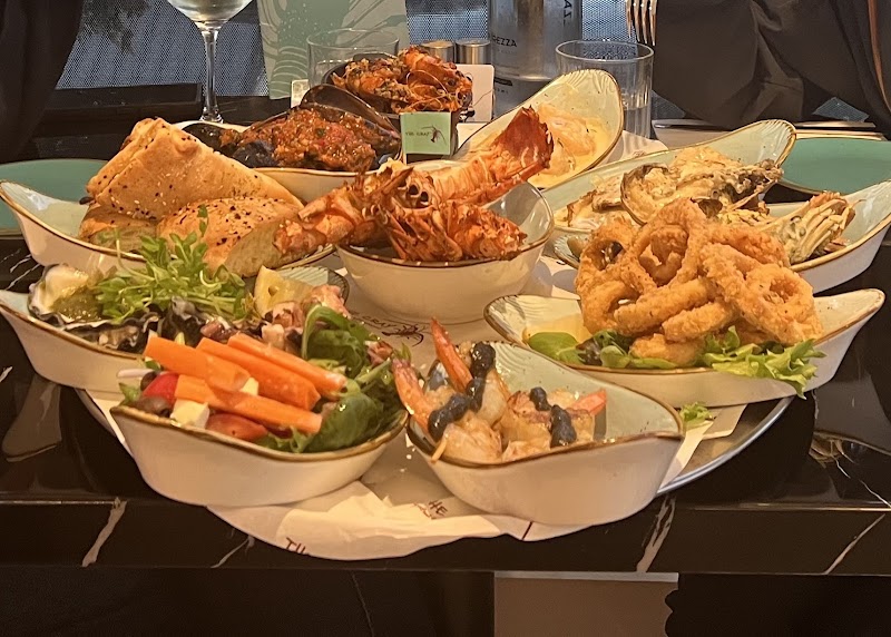 The Cray Seafood & Grill Restaurant Currambine