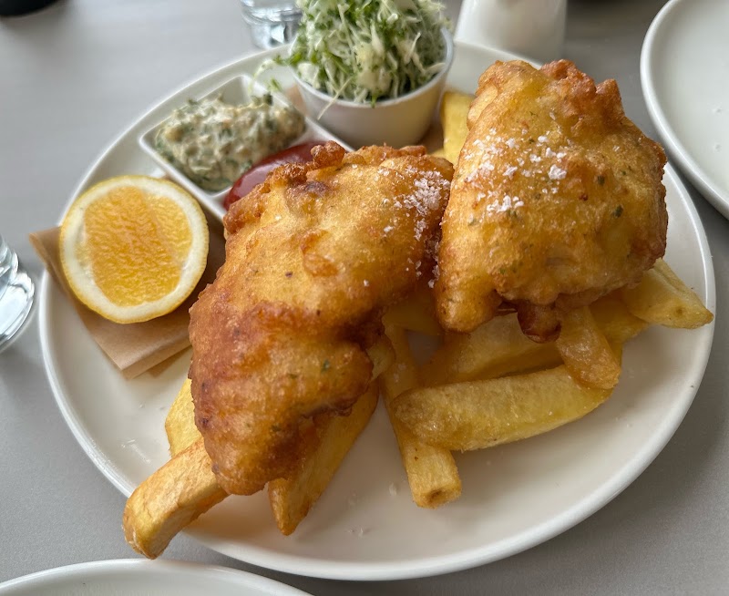 Dockside Restaurant & Bar