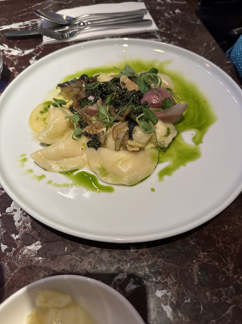 Pastel restaurant