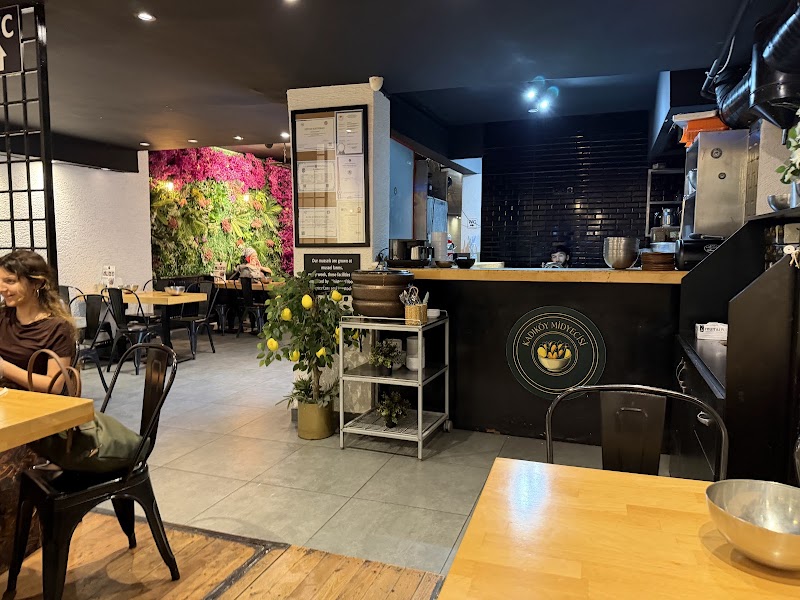 Kadıköy Midyecisi