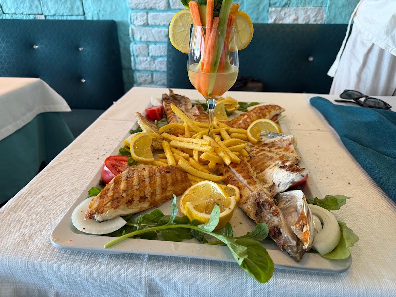Beyaz İnci Restaurant Galata Köprüsü
