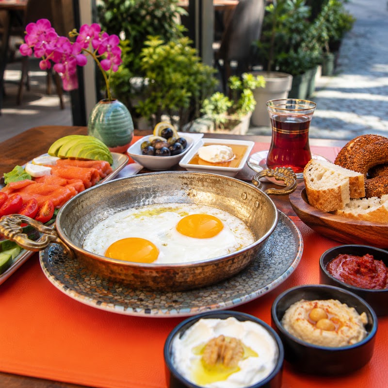 Divella Garden Restaurant