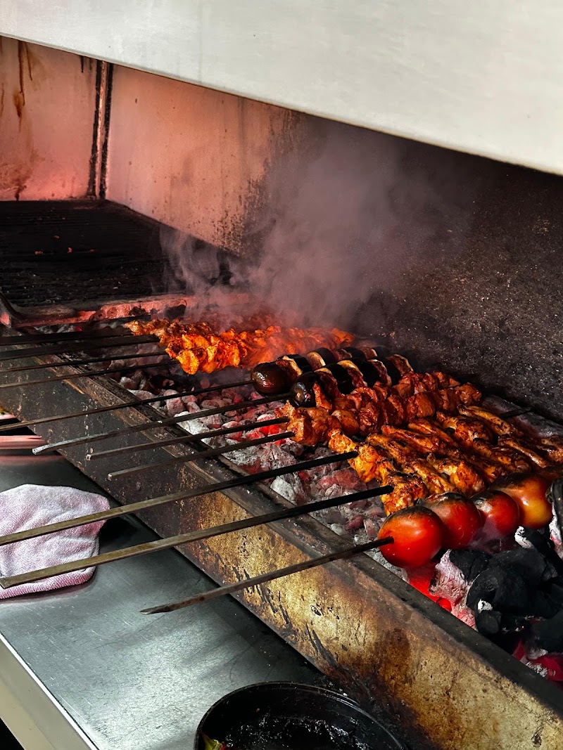 Kaleiçi Garden Restaurant (steak.kebap fish kokoreç )