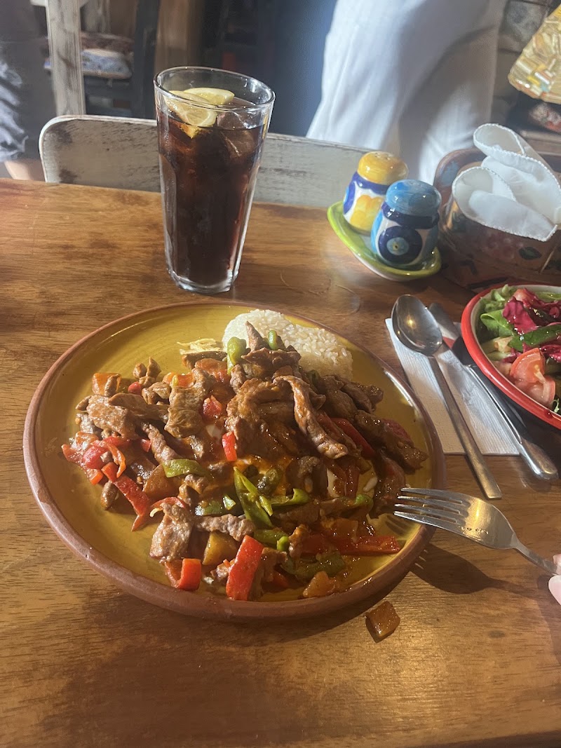 Zakka Cafe & Restaurant