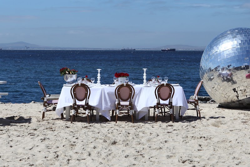 Grand Africa Café & Beach