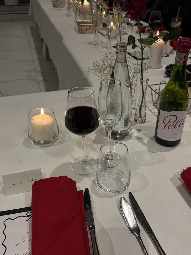 Pigalle Restaurant