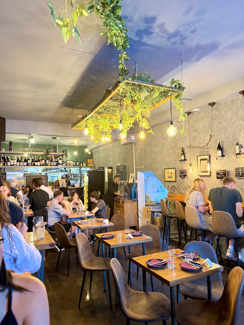 CIUCCIO - Italian based kitchen and International food.