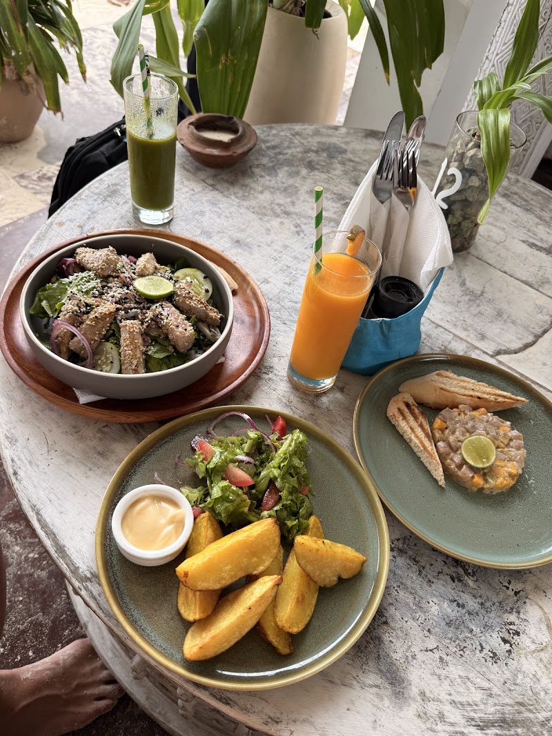 Mr. Kahawa Café-Restaurant, Paje Beach