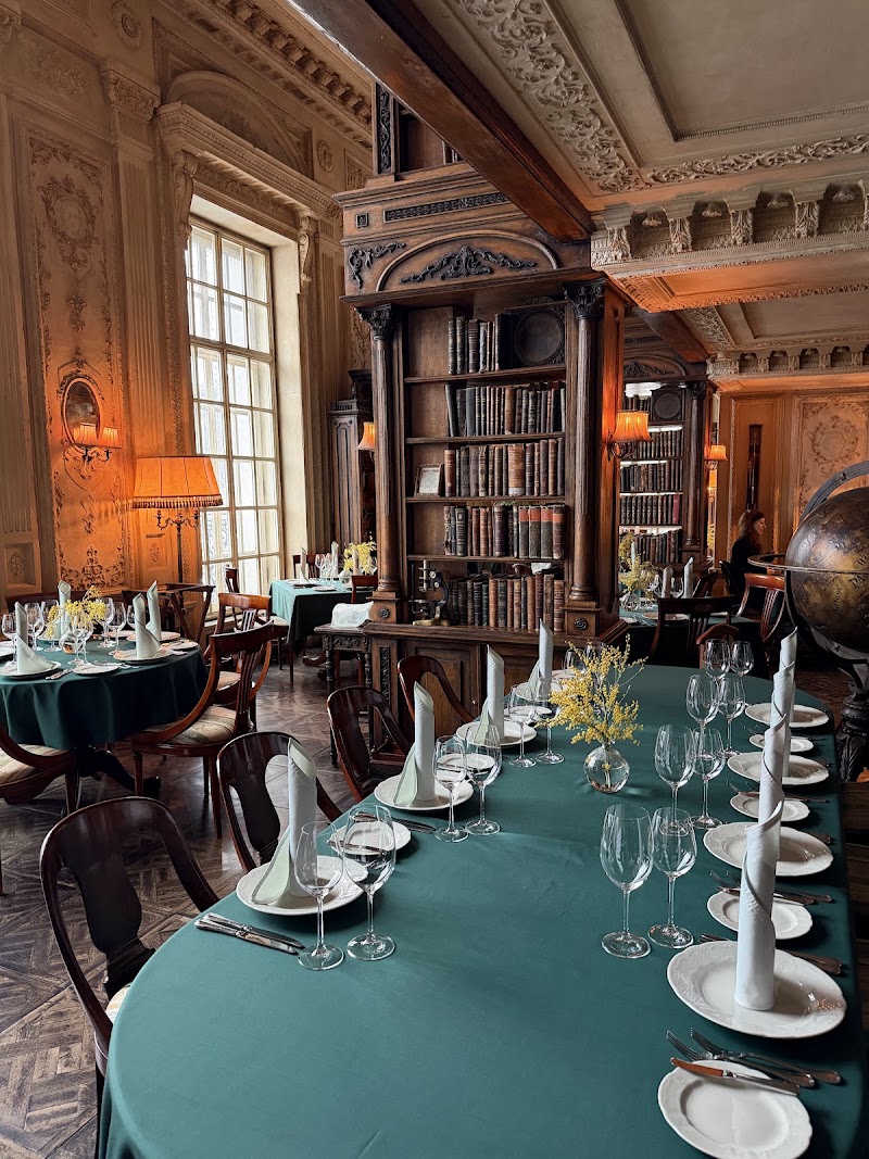 Cafe Pushkin