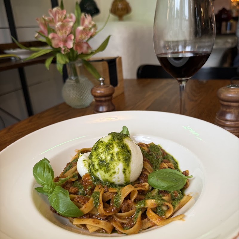 Restauracja Primitivo Kuchnia i Wino - kuchnia śródziemnomorska Warszawa