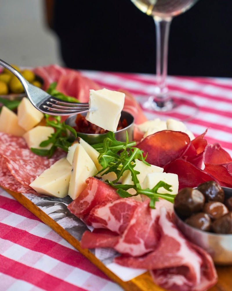 La Casa Trattoria