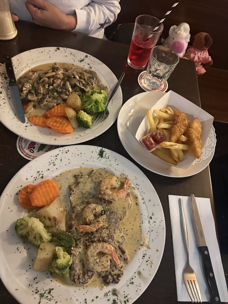 Costa D'oro Italian Restaurant & Pizzeria