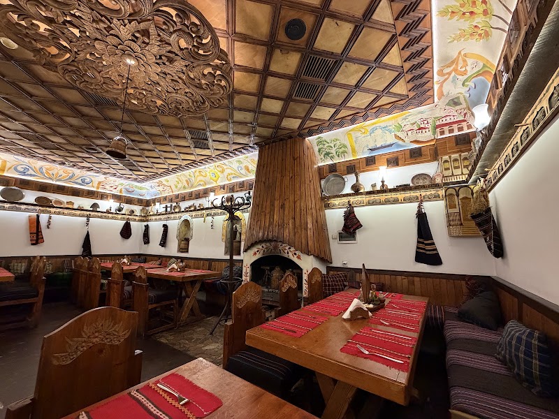 Hadjidraganov's Houses Restaurant